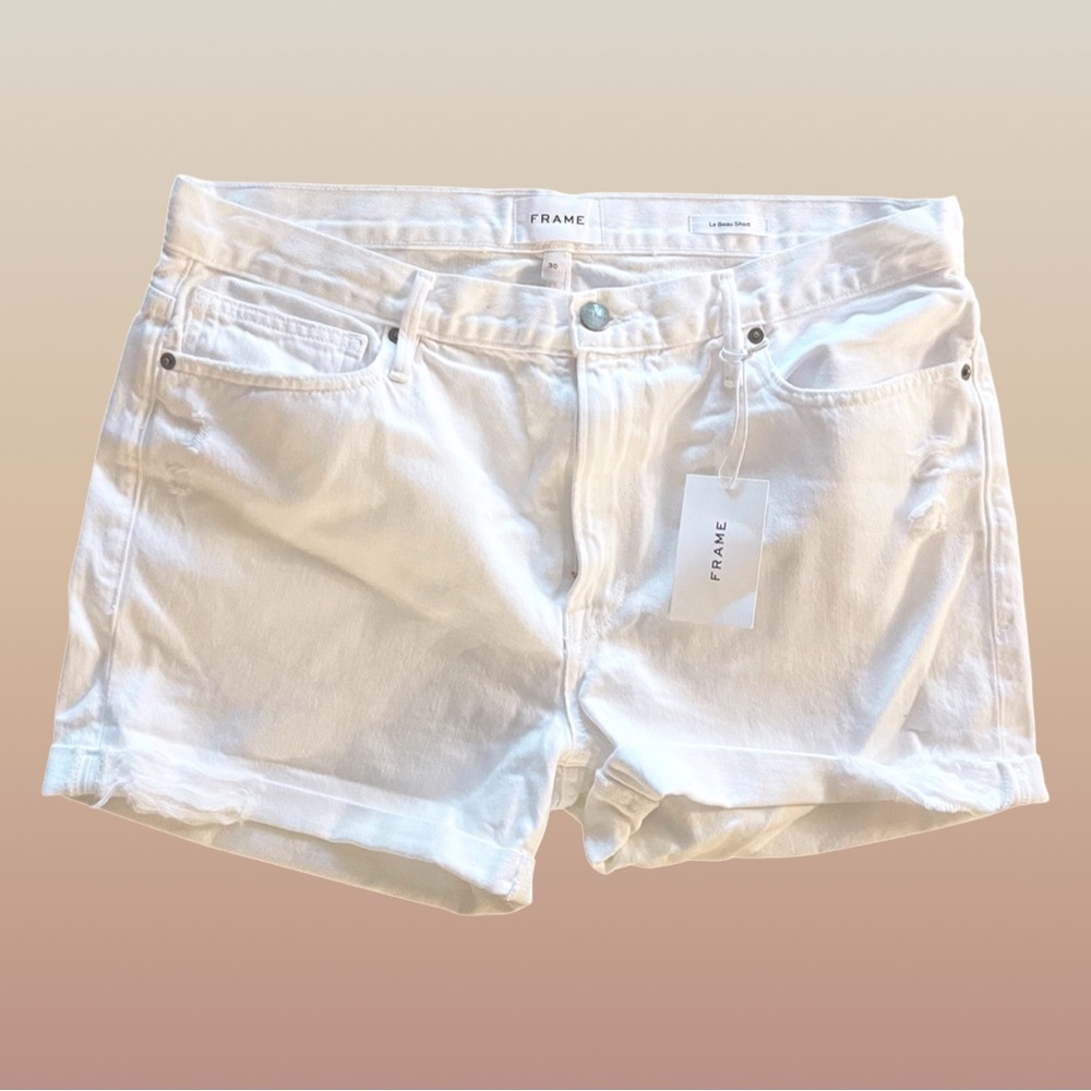 FRAME NWT White “Le Beau” Short Size 30
